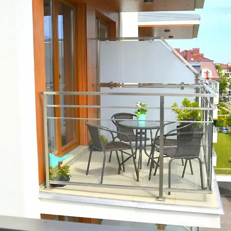 Apartamenty Na Wyspie - Villa Pegaz - Parking Swinoujscie Room photo
