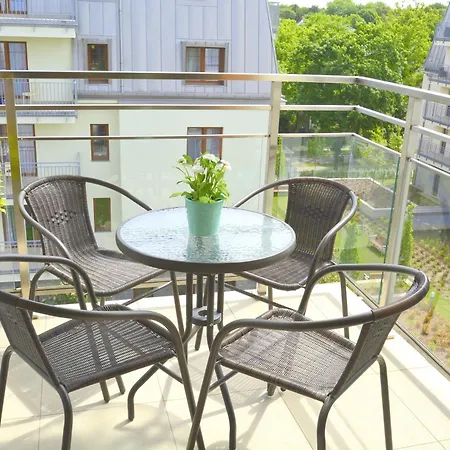 Apartamenty Na Wyspie - Villa Pegaz - Parking Swinoujscie Room photo